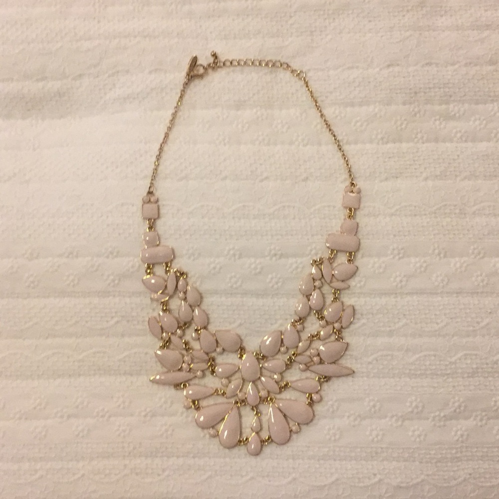 Statement necklace